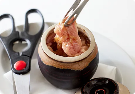 せせりの壷漬け